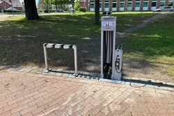 Neue Fahrrad-Servicestationen  und Fahrradanlehnb&uuml;gel in Walsrode